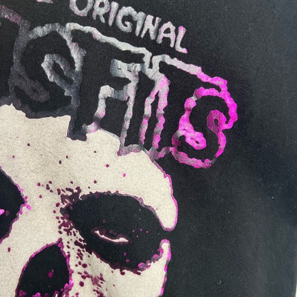 The Misfits Black and Metallic Purple Graphic Tee Large - Picture 8 of 9